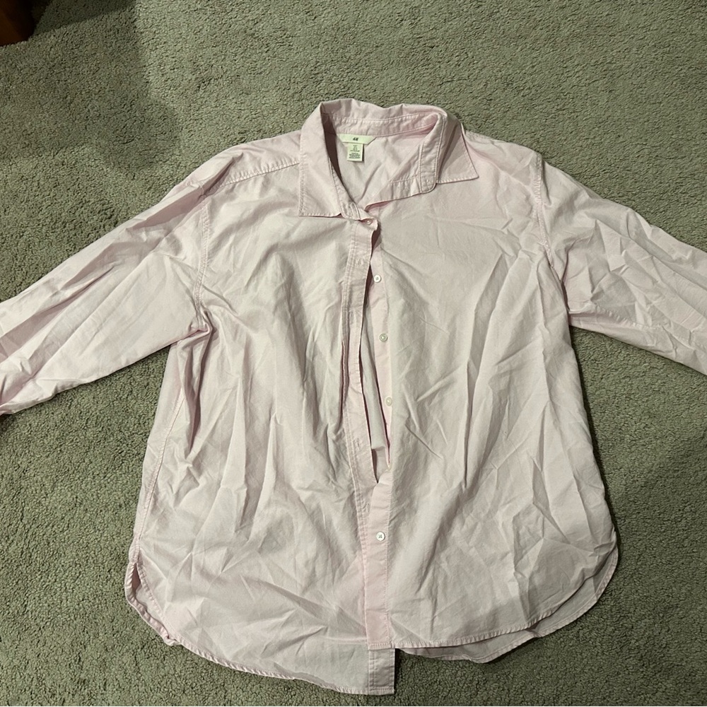 Women's SIZE LARGE H&M Light Pink Button-Down Dress Shirt